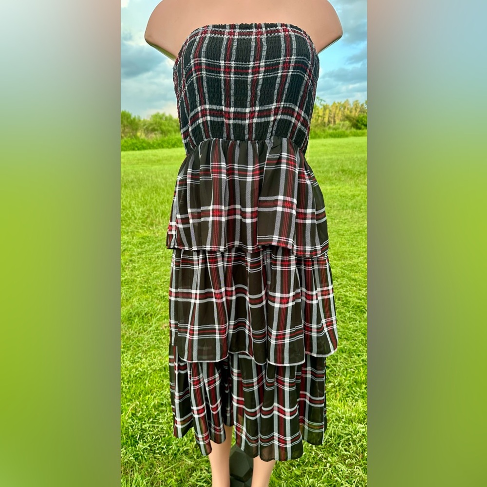 Forever 21 Plaid Strapless Dress – Size Large (NWT)